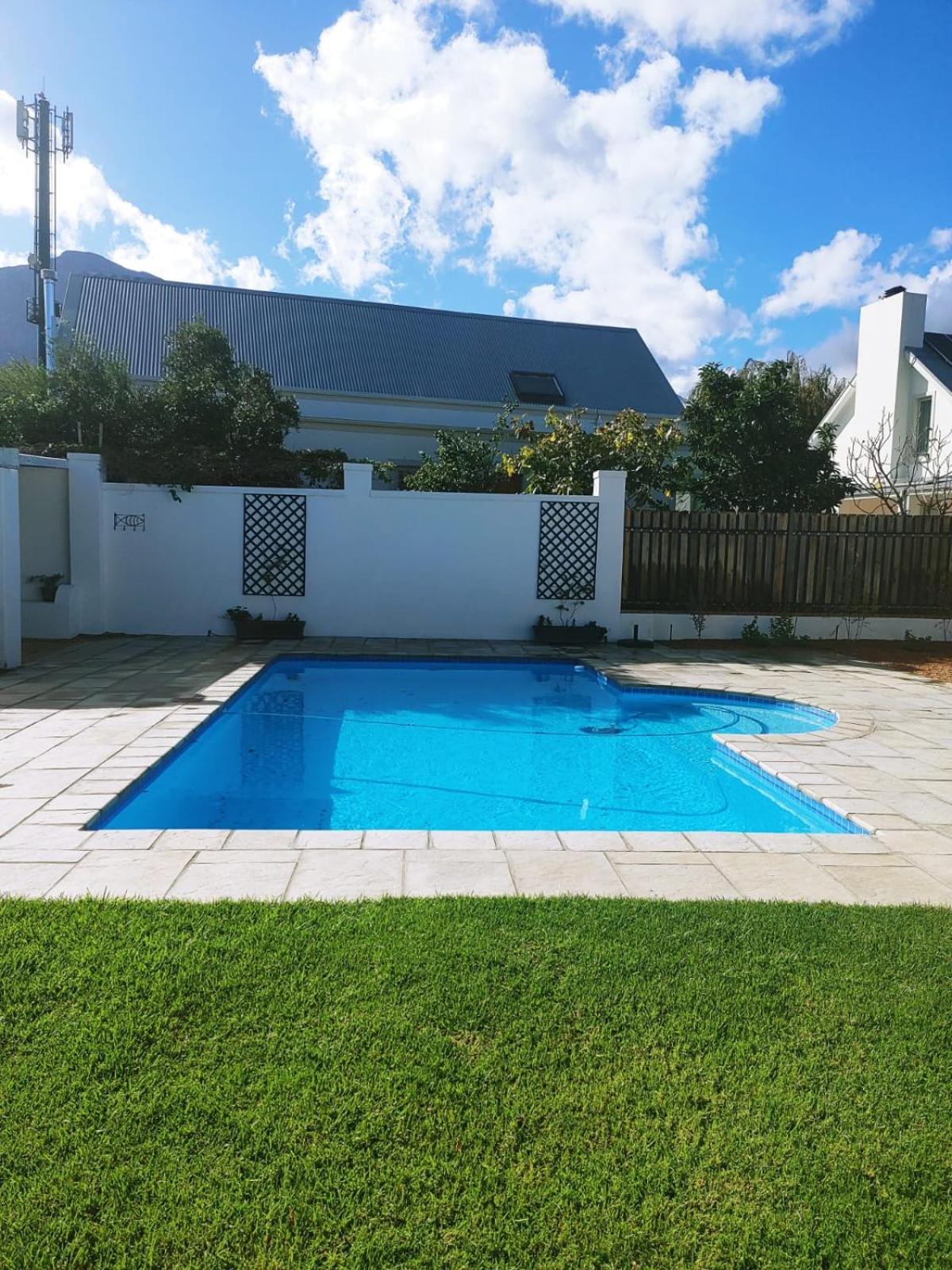 Largest One Bed Apartment & Private Pool In The Hoek Franschhoek Exterior foto